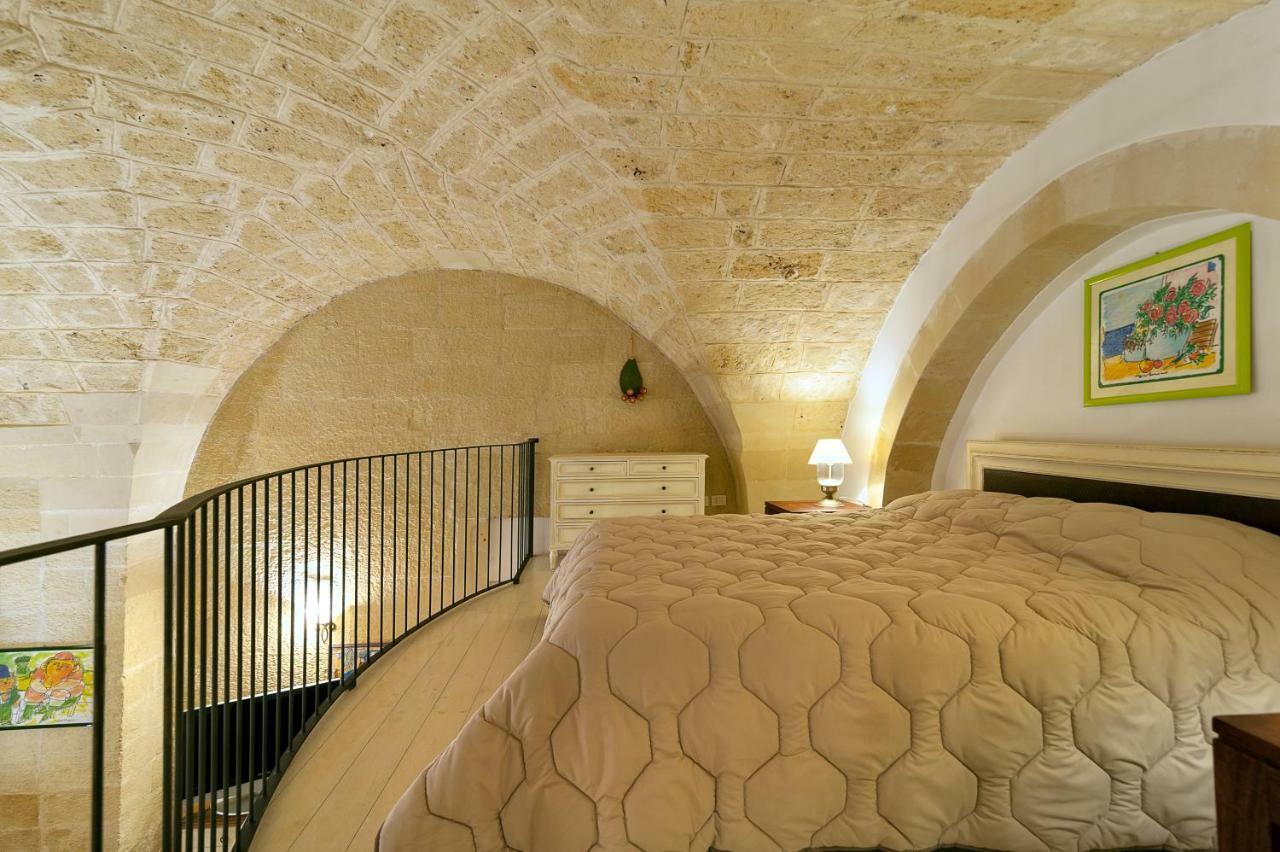 Suite Dei Baroni Lecce Exterior photo