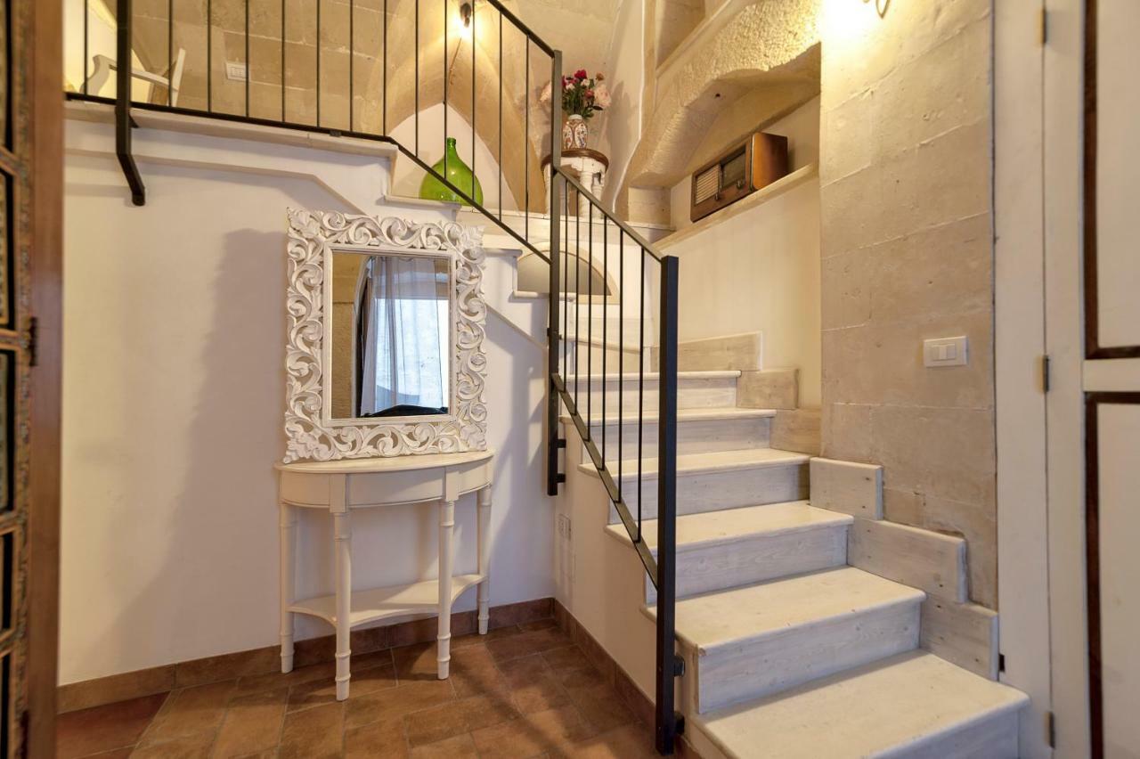 Suite Dei Baroni Lecce Exterior photo